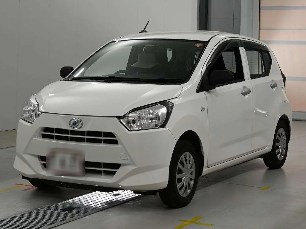 Daihatsu Mira e:S LA350S 2021